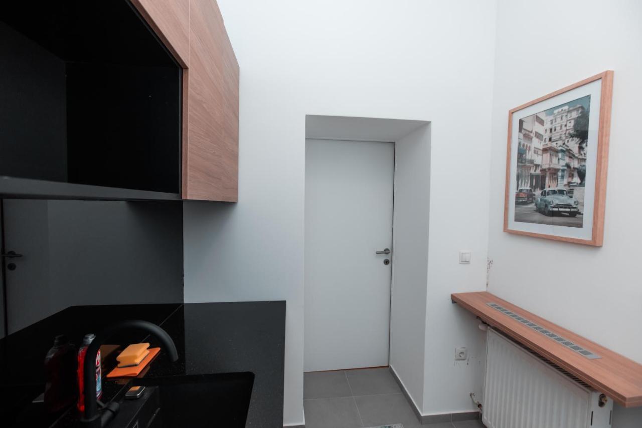 Petit Luxe Apartment Вена Экстерьер фото